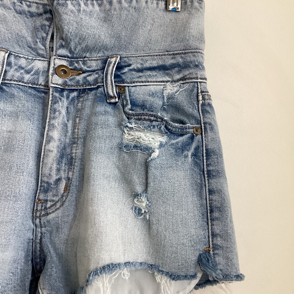 Pistola Cher Fold-Over Jean Shorts Size 26 Denim Cut Off Light Wash Distressed - Picture 3 of 14